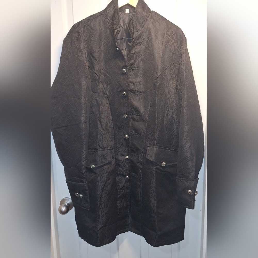 Women's Black Embroidered Embossed Floral Patterned Coat